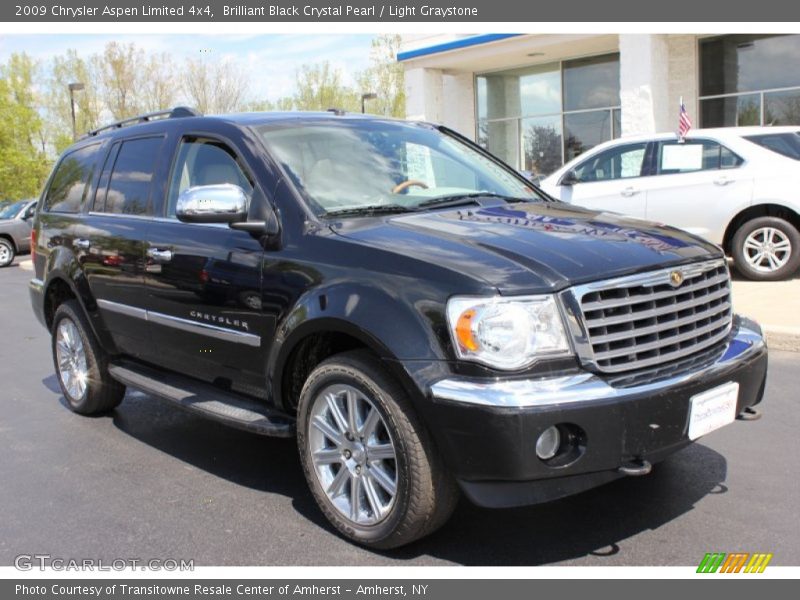 Brilliant Black Crystal Pearl / Light Graystone 2009 Chrysler Aspen Limited 4x4