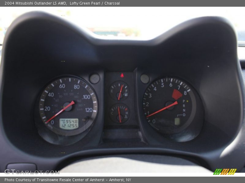 Lofty Green Pearl / Charcoal 2004 Mitsubishi Outlander LS AWD