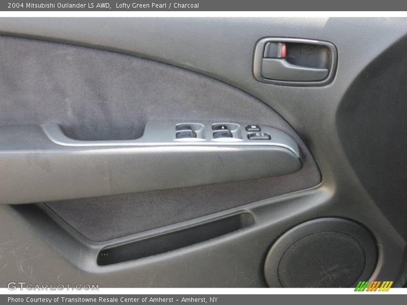 Lofty Green Pearl / Charcoal 2004 Mitsubishi Outlander LS AWD
