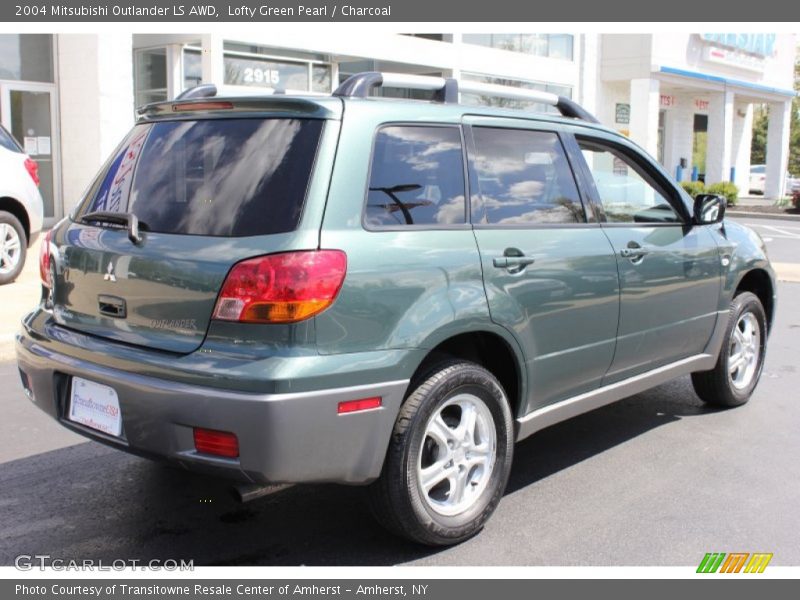 Lofty Green Pearl / Charcoal 2004 Mitsubishi Outlander LS AWD