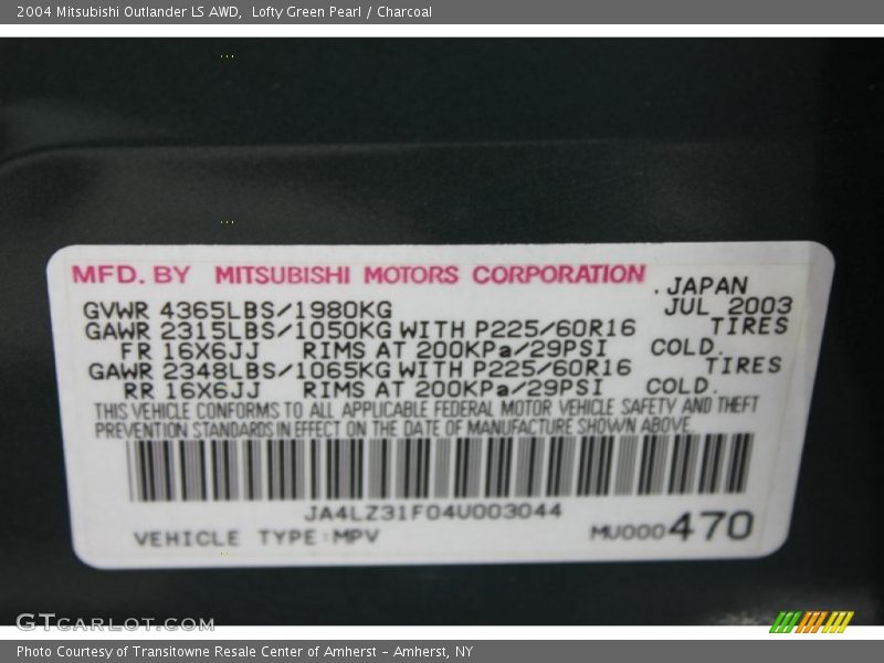 Lofty Green Pearl / Charcoal 2004 Mitsubishi Outlander LS AWD