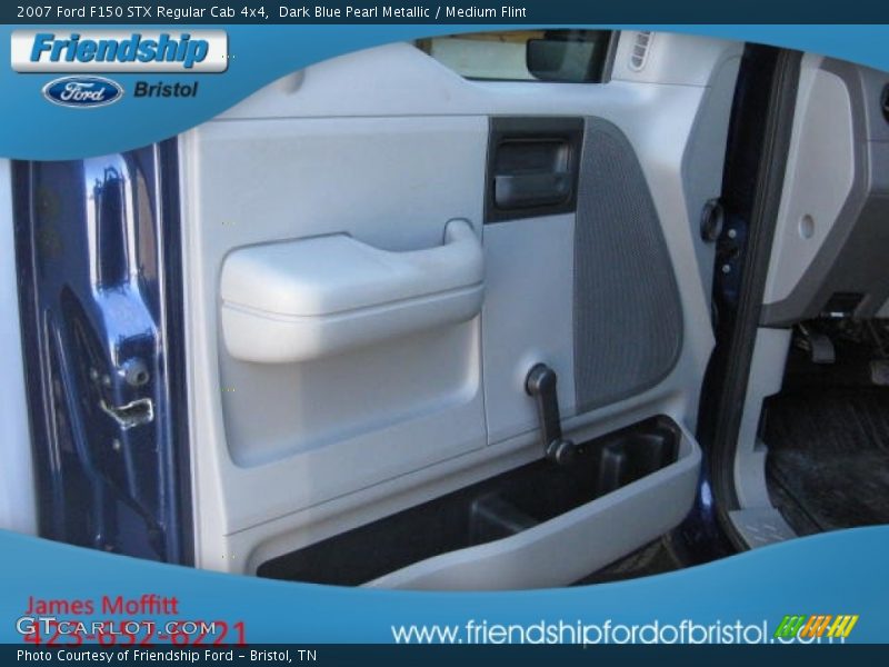 Dark Blue Pearl Metallic / Medium Flint 2007 Ford F150 STX Regular Cab 4x4