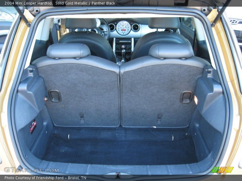 Solid Gold Metallic / Panther Black 2004 Mini Cooper Hardtop