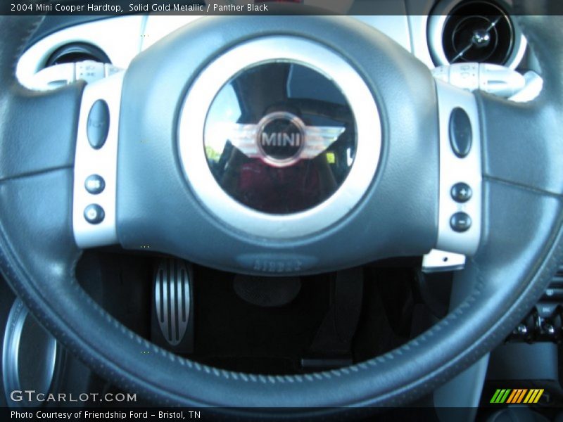 Solid Gold Metallic / Panther Black 2004 Mini Cooper Hardtop