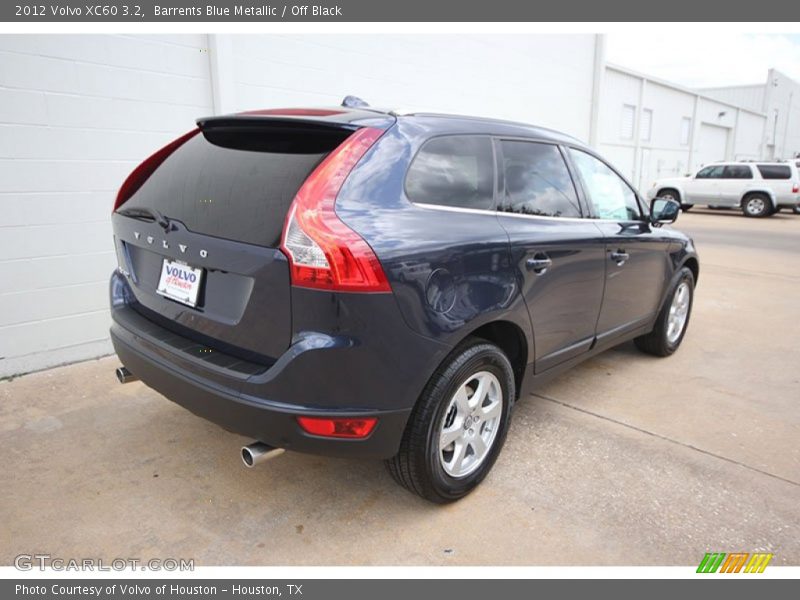 Barrents Blue Metallic / Off Black 2012 Volvo XC60 3.2