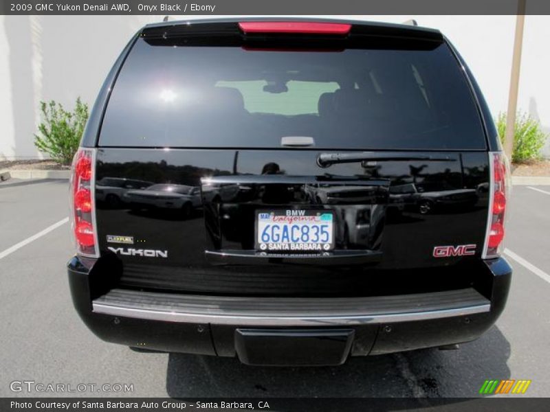 Onyx Black / Ebony 2009 GMC Yukon Denali AWD