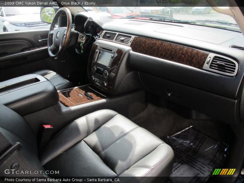 Onyx Black / Ebony 2009 GMC Yukon Denali AWD