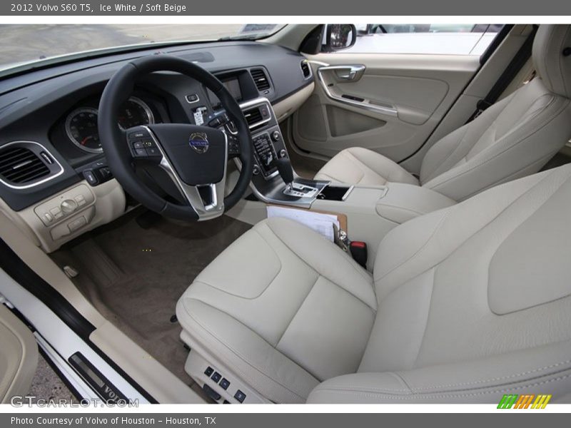 Ice White / Soft Beige 2012 Volvo S60 T5