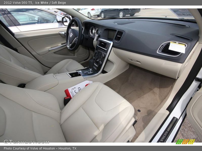 Ice White / Soft Beige 2012 Volvo S60 T5