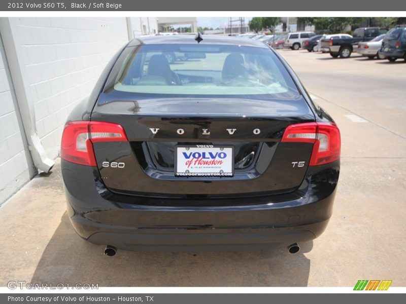 Black / Soft Beige 2012 Volvo S60 T5