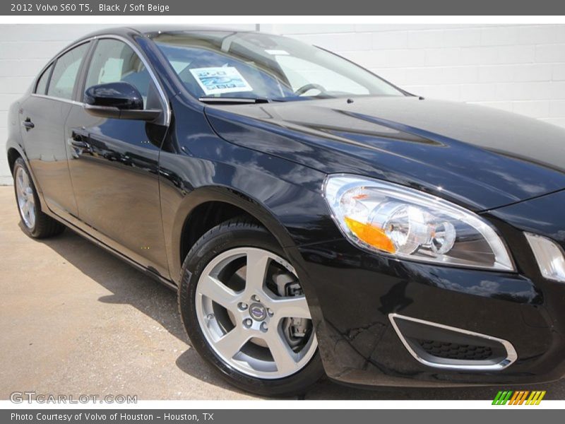 Black / Soft Beige 2012 Volvo S60 T5