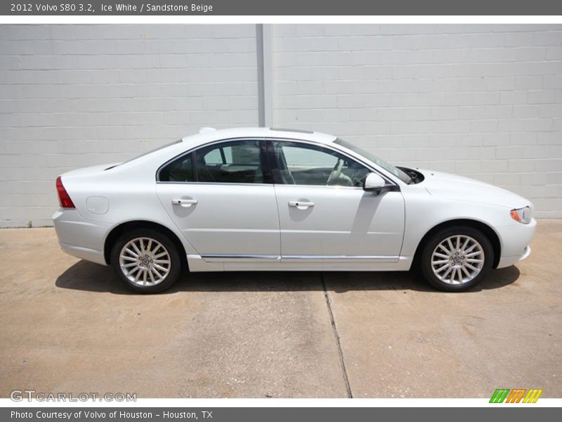 Ice White / Sandstone Beige 2012 Volvo S80 3.2