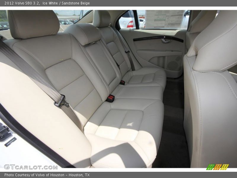 Ice White / Sandstone Beige 2012 Volvo S80 3.2
