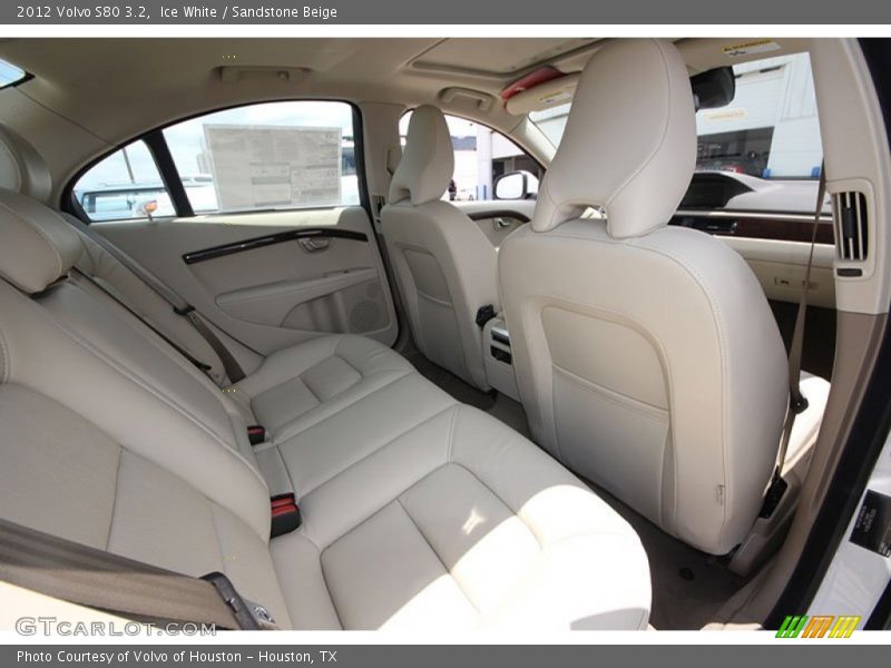 Ice White / Sandstone Beige 2012 Volvo S80 3.2