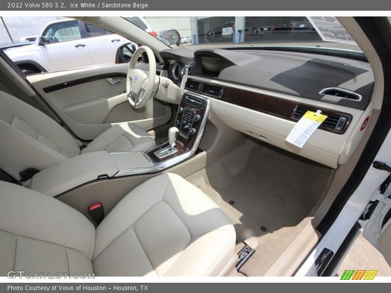 Ice White / Sandstone Beige 2012 Volvo S80 3.2