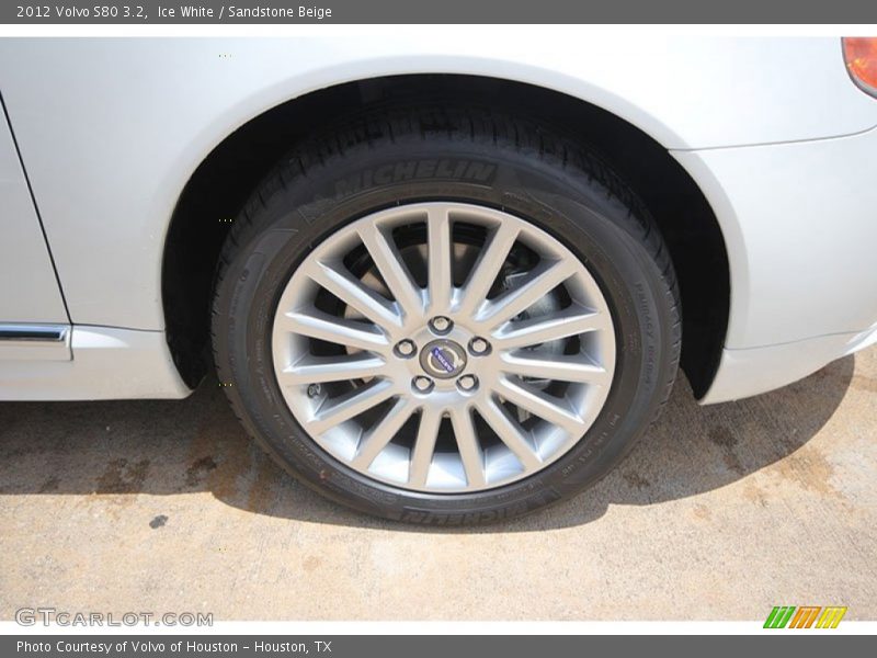 Ice White / Sandstone Beige 2012 Volvo S80 3.2