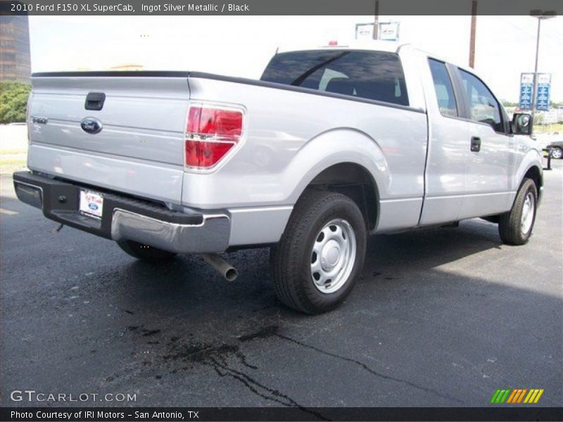 Ingot Silver Metallic / Black 2010 Ford F150 XL SuperCab
