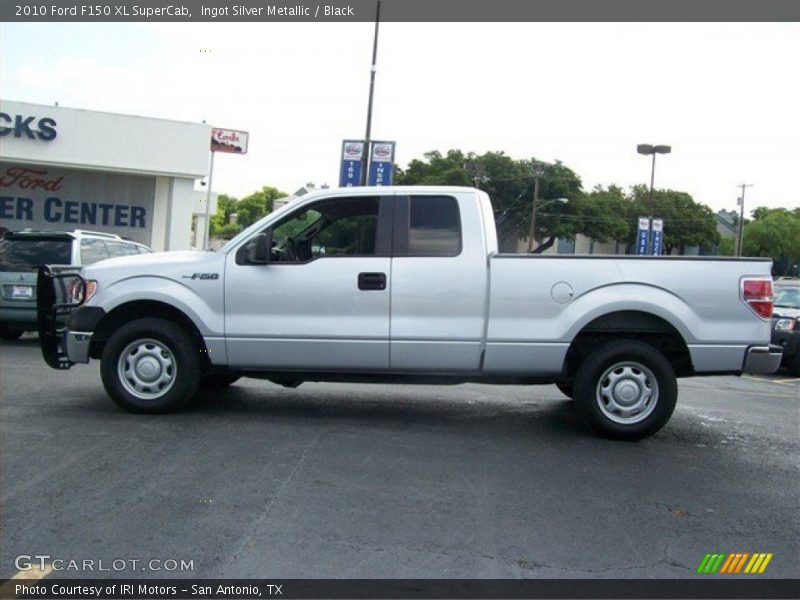 Ingot Silver Metallic / Black 2010 Ford F150 XL SuperCab