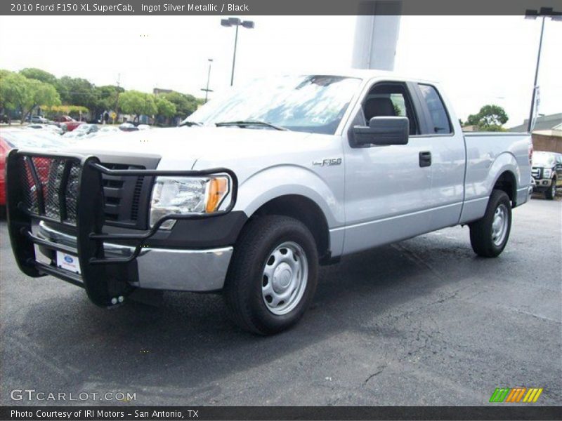 Ingot Silver Metallic / Black 2010 Ford F150 XL SuperCab
