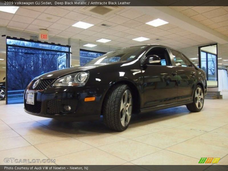 Deep Black Metallic / Anthracite Black Leather 2009 Volkswagen GLI Sedan