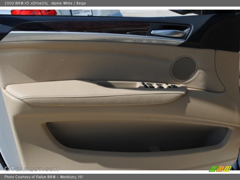 Alpine White / Beige 2009 BMW X5 xDrive30i