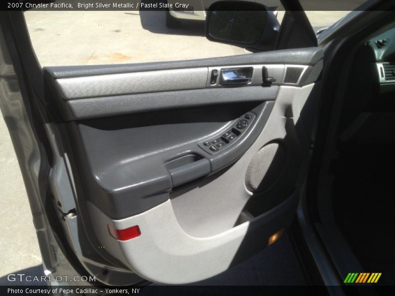Bright Silver Metallic / Pastel Slate Gray 2007 Chrysler Pacifica