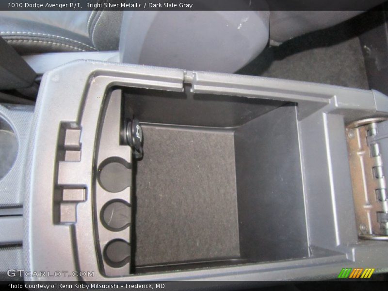 Bright Silver Metallic / Dark Slate Gray 2010 Dodge Avenger R/T