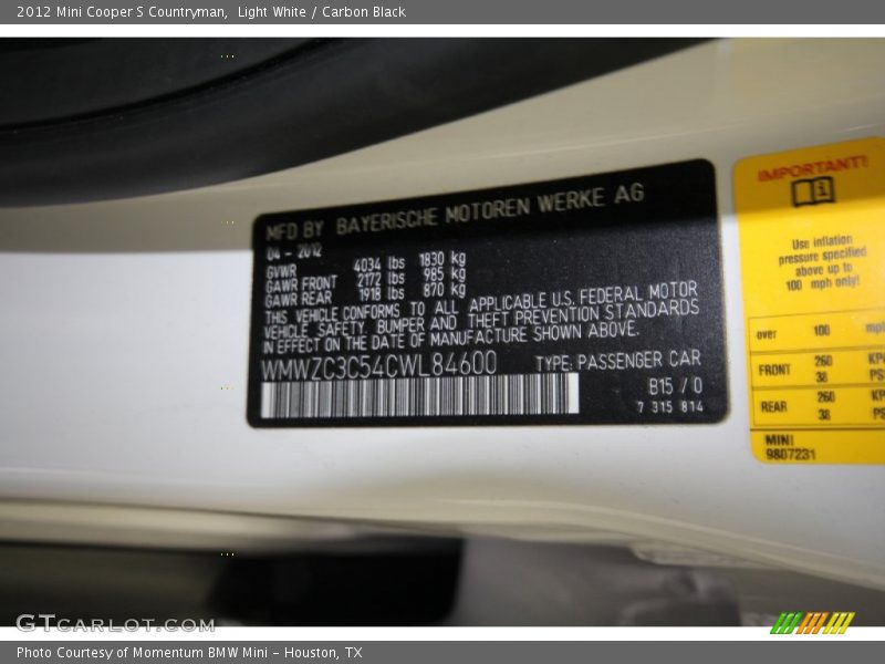 Light White / Carbon Black 2012 Mini Cooper S Countryman