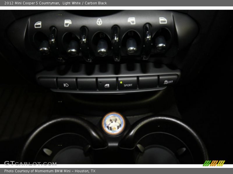 Light White / Carbon Black 2012 Mini Cooper S Countryman