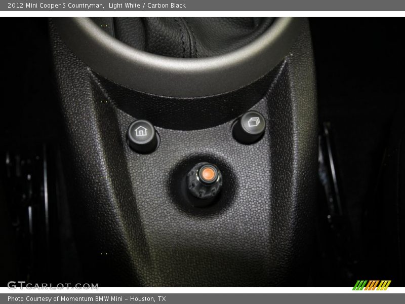 Light White / Carbon Black 2012 Mini Cooper S Countryman