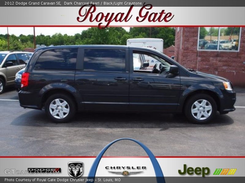 Dark Charcoal Pearl / Black/Light Graystone 2012 Dodge Grand Caravan SE