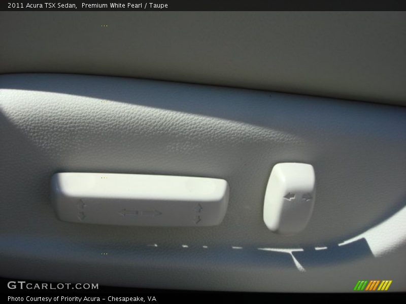 Premium White Pearl / Taupe 2011 Acura TSX Sedan