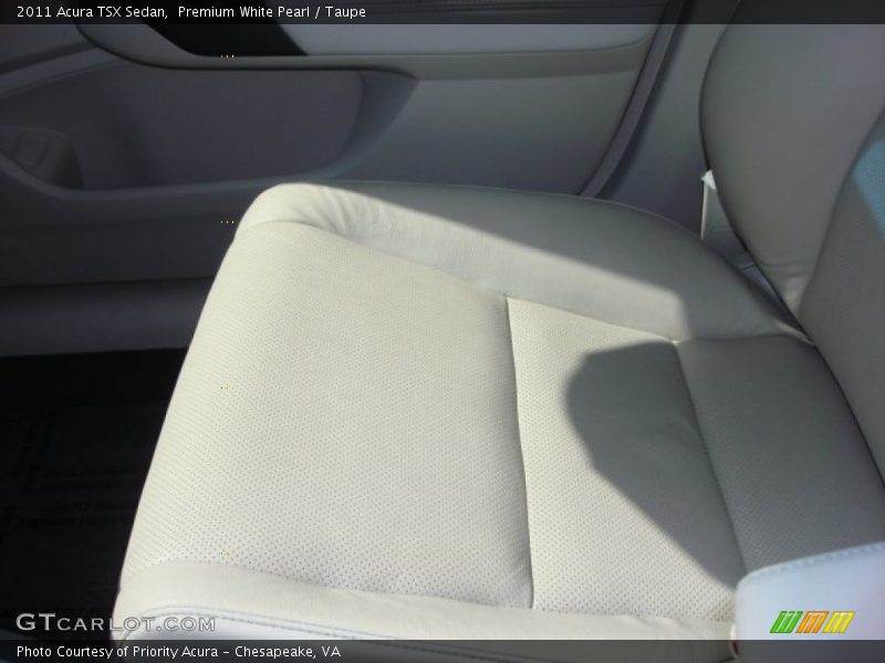Premium White Pearl / Taupe 2011 Acura TSX Sedan