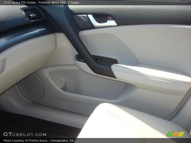 Premium White Pearl / Taupe 2011 Acura TSX Sedan