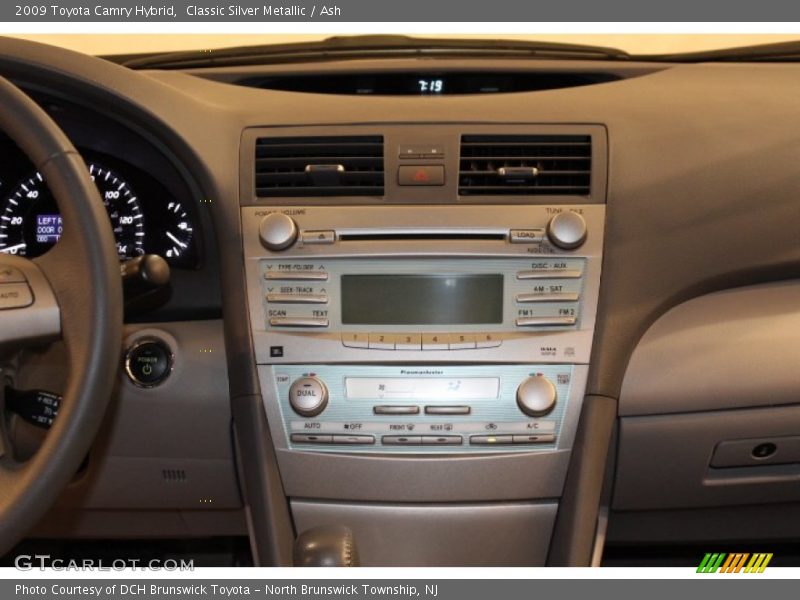 Classic Silver Metallic / Ash 2009 Toyota Camry Hybrid