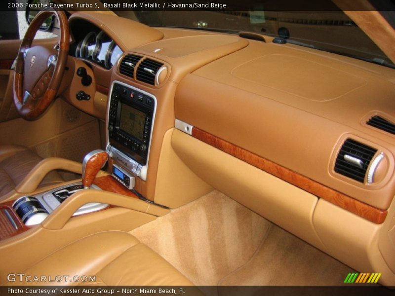 Basalt Black Metallic / Havanna/Sand Beige 2006 Porsche Cayenne Turbo S