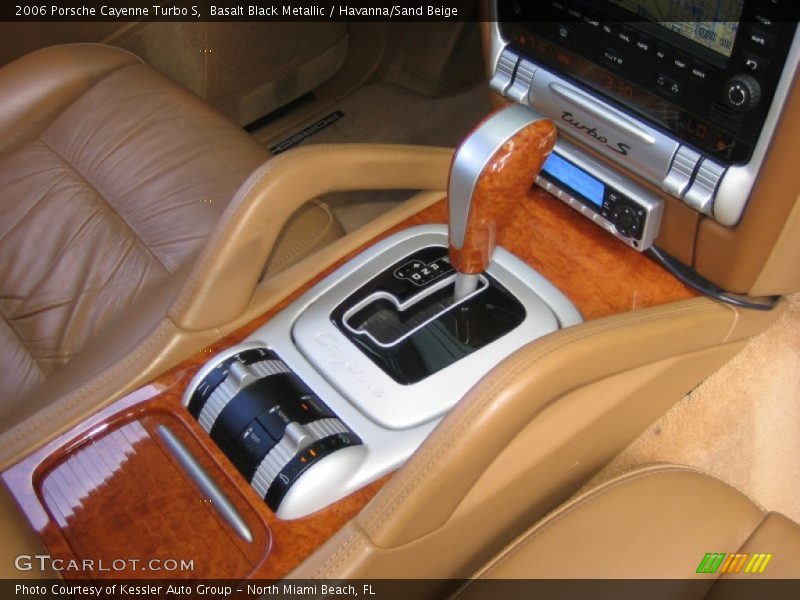 Basalt Black Metallic / Havanna/Sand Beige 2006 Porsche Cayenne Turbo S