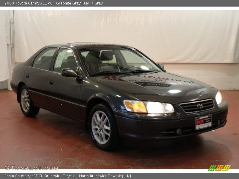 Graphite Gray Pearl / Gray 2000 Toyota Camry XLE V6