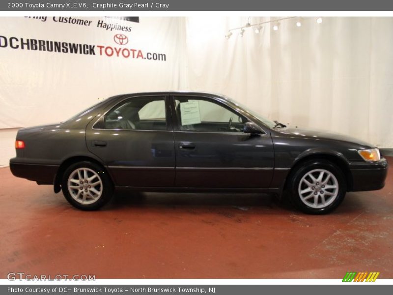 Graphite Gray Pearl / Gray 2000 Toyota Camry XLE V6