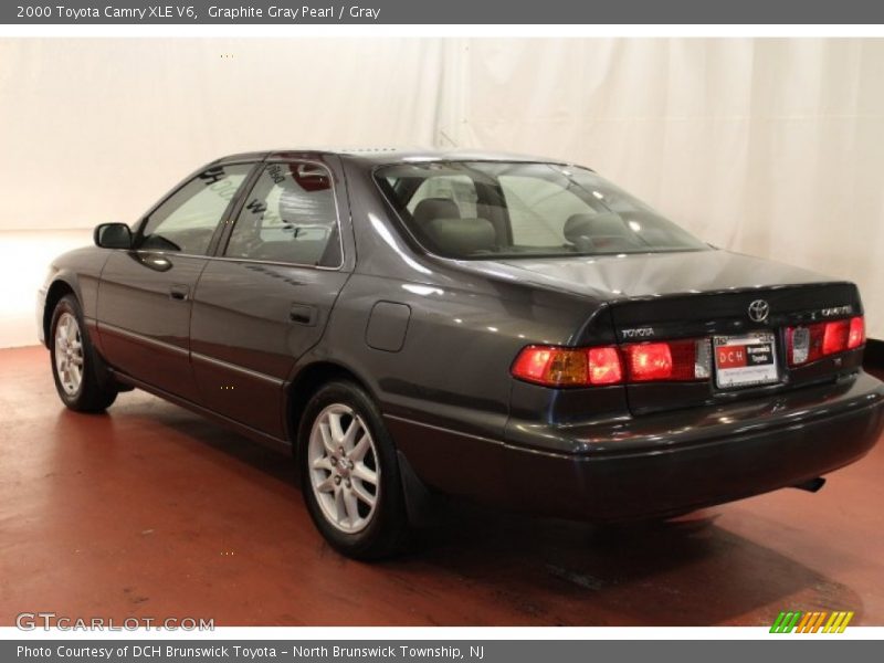 Graphite Gray Pearl / Gray 2000 Toyota Camry XLE V6