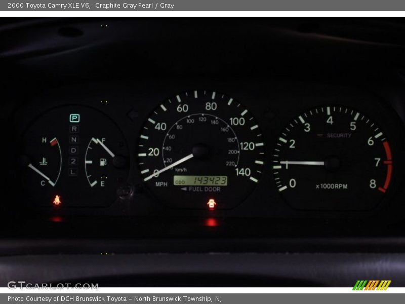 Graphite Gray Pearl / Gray 2000 Toyota Camry XLE V6