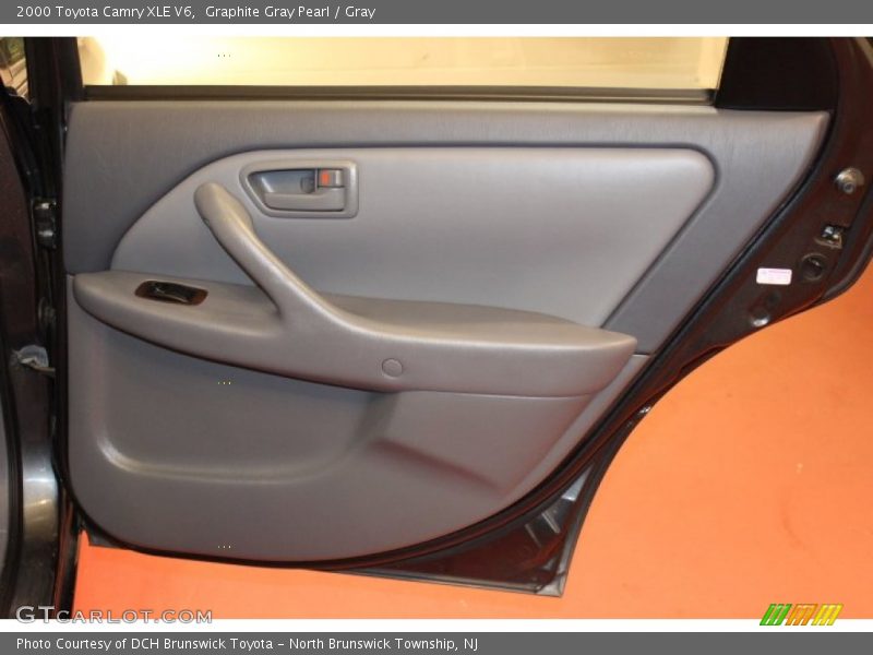 Graphite Gray Pearl / Gray 2000 Toyota Camry XLE V6