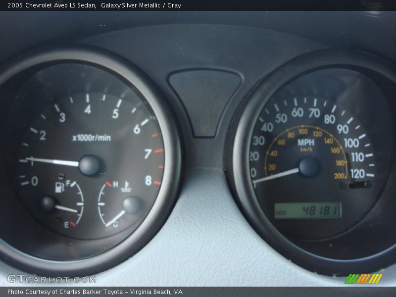 Galaxy Silver Metallic / Gray 2005 Chevrolet Aveo LS Sedan