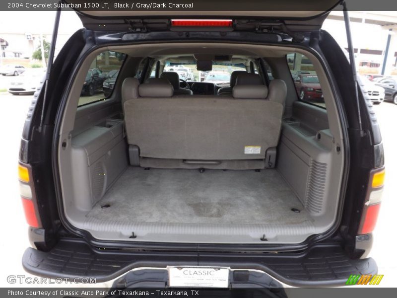 Black / Gray/Dark Charcoal 2004 Chevrolet Suburban 1500 LT
