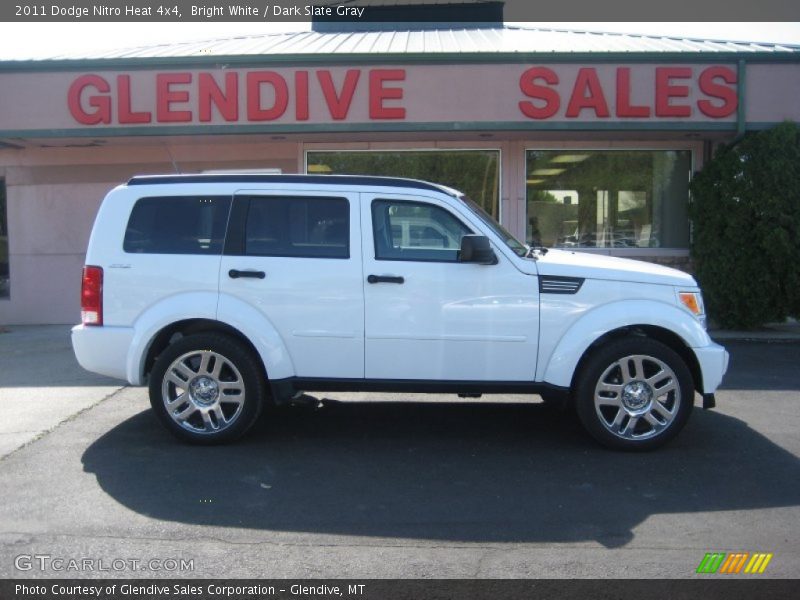 Bright White / Dark Slate Gray 2011 Dodge Nitro Heat 4x4