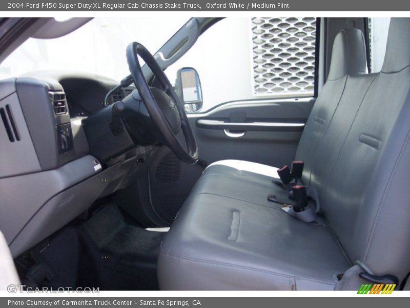 Oxford White / Medium Flint 2004 Ford F450 Super Duty XL Regular Cab Chassis Stake Truck