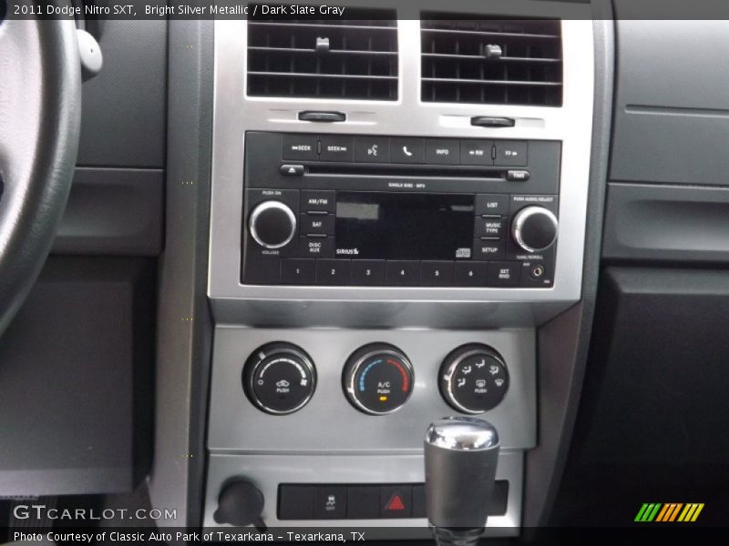 Bright Silver Metallic / Dark Slate Gray 2011 Dodge Nitro SXT