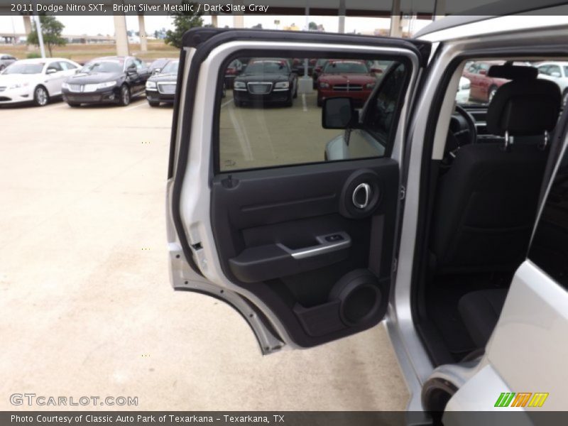 Bright Silver Metallic / Dark Slate Gray 2011 Dodge Nitro SXT