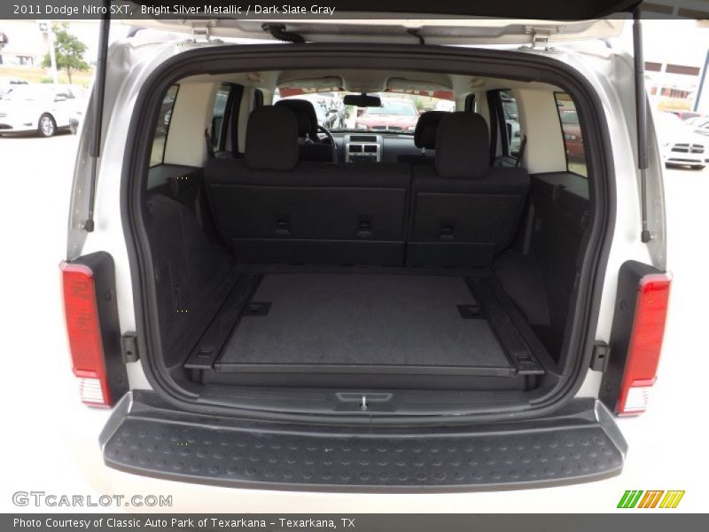 Bright Silver Metallic / Dark Slate Gray 2011 Dodge Nitro SXT