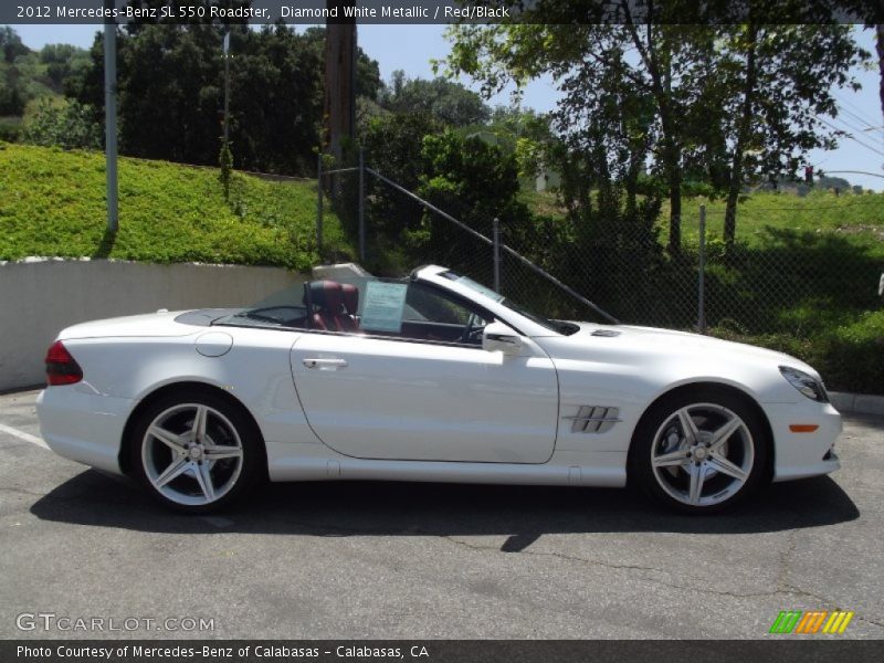 Diamond White Metallic / Red/Black 2012 Mercedes-Benz SL 550 Roadster